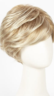 GL14-22SS SS SANDY BLONDE | Dark golden blonde base blends into multi-dimensional tones of medium gold blonde and light beige blonde