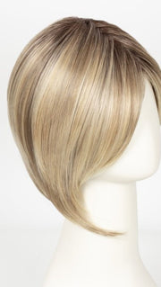 12FS8 SHADED PRALINE | Light Gold Brown, Light Natural Gold Blonde & Pale Natural Gold-Blonde Blend, Shaded with Medium Brown