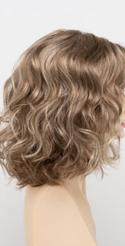 ALMOND BREEZE | Light Brown blended with Ash Blonde