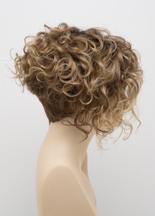 GOLDEN NUTMEG | Medium Brown roots with overall Warm Cinnamon base and Golden Blonde highlights