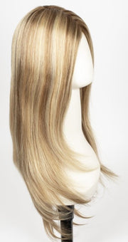 12FS12 MALIBU BLONDE | LIght Gold Brown, Light Natural Gold Blonde, Pale Natural Gold-Blonde Blend, Shaded with Light Gold Brown