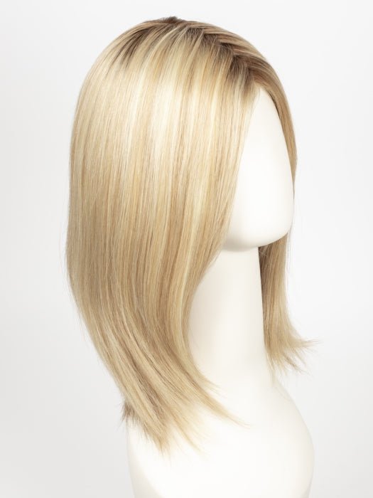 22F16S8 VENICE BLONDE | Light Ash Blonde and Light Natural Blonde Blend Shaded with Medium Brown