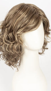 GL12-16 GOLDEN WALNUT | Dark Blonde with Cool Highlights