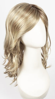 RH1488RT8 | Highlighted Copper Blonde With Golden Brown Roots