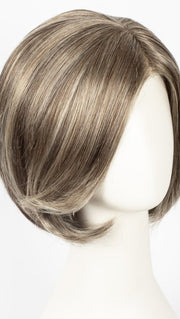 GL18-23 TOASTED PECAN | Ash Brown with Cool Blonde Highlights