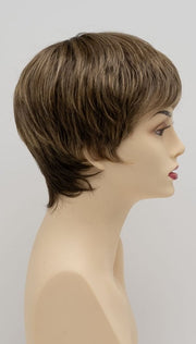 TOASTED SESAME | Medium Brown roots with overall Warm Cinnamon base and Golden Blonde highlights