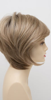 SPARKLING CHAMPAGNE | Medium Brown roots with overall Strawberry Blonde base and soft Golden Blonde highlights