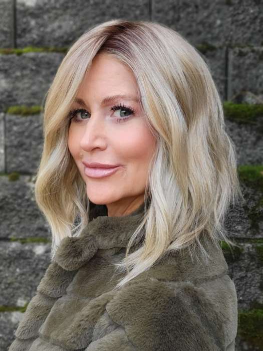 Natalie Gray @vanish.into.thin.hair wearing SKYLAR by JON RENAU in22F16S8 VENICE BLONDE | Light Ash Blonde and Light Natural Blonde Blend Shaded with Medium Brown 