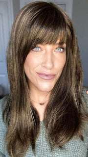 Kristyna Moore @kristynamoore wearing CAMILLA by JON RENAU in color 8RH14 MOUSSE CAKE | Medium Brown with 33% Medium Natural Blonde Highlights