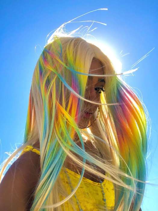 Shyla @stylewithshyla wearing DANCE TILL DAWN by HAIRDO