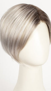 SILVERSUN/RT8 | Iced Blonde dusted with Soft Sand & Golden Brown Roots