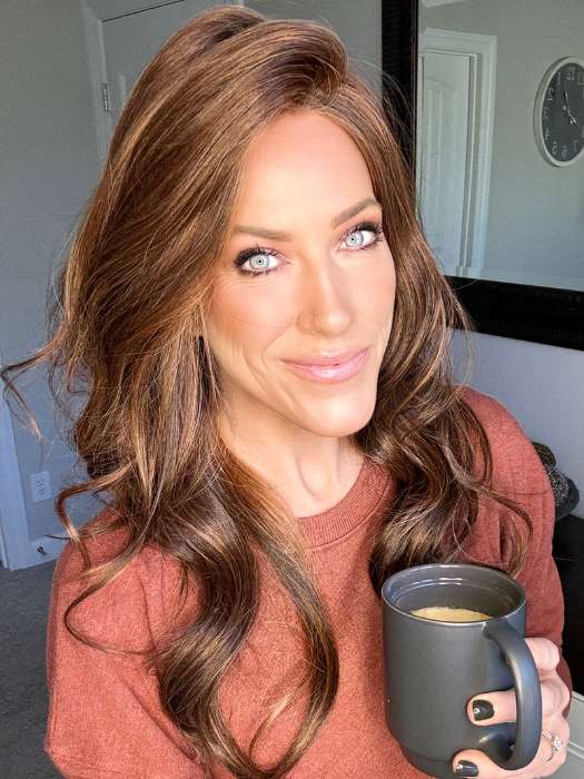 Kristyna @kristynamoore wearing STATEMENT STYLE by RAQUEL WELCH in color RL32/31 CINNABAR | Medium Dark Auburn Evenly Blended with Medium Light Auburn