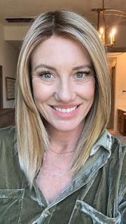 Jenny B. @thewiggygirl wearing CALABASAS by BELLETRESS in color CARAMEL BLONDE R | Light Brown Rooted, with a blend of Light Gold Blonde, hint of Strawbery Blonde and Light Auburn with the balance of Cool, Light Blonde Highlights.