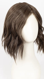 8RH14 MOUSSE CAKE | Medium Brown with 33% Medium Natural Blonde Highlights