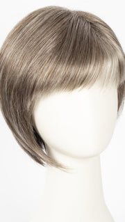 SANDY-SILVER | Graduate Grey to Medium Grey with hints of Warm Brown that transitions into Light Grey in front