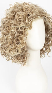 RL16/88 PALE GOLDEN HONEY | Dark Natural Blonde Evenly Blended with Pale Golden Blonde