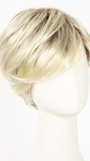 GL613-88SS CHAMPAGNE BLONDE | Dark Golden Blonde Base Blends into Light Golden Blonde with glints of Platinum Blonde.