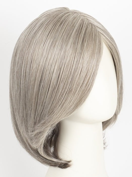 RL119 SILVER AND SMOKE | Light Brown with 80% Gray in Front Gradually into 50% Gray Towards the Nape