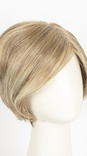 RL16/88 PALE GOLDEN HONEY | Dark Natural Blonde Evenly Blended with Pale Golden Blonde