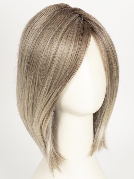 RL17/23SS ICED LATTE MACCHIATO | Honey Blonde shaded with Cool Blonde and Dark Roots