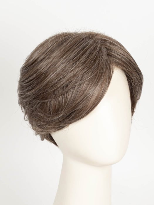 38 MILKSHAKE | Medium Brown with 35% Light Grey