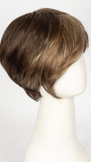 MOCCA LIGHTED | Light Brown base with Light Caramel highlights on the top only, darker at the nape