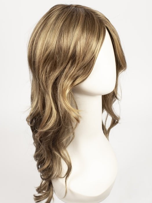 24BT18 ECLAIR | Dark Natural Gold Blonde & Light Natural Gold Blonde Blend with Light Natural Gold Blonde Tips