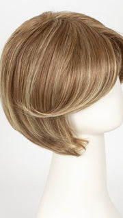 FS26/31 CARAMEL SYRUP | Medium Red-Gold Brown & Light Gold Blonde Blend with Light Gold Blonde Bold Highlights