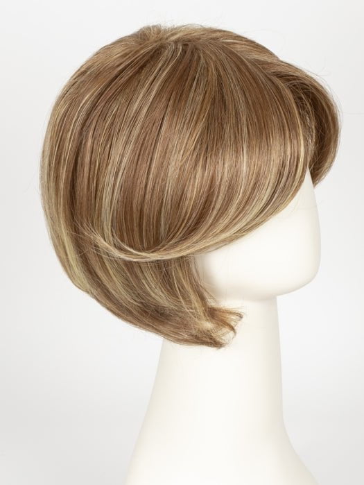 FS26/31 CARAMEL SYRUP | Medium Red-Gold Brown & Light Gold Blonde Blend with Light Gold Blonde Bold Highlights
