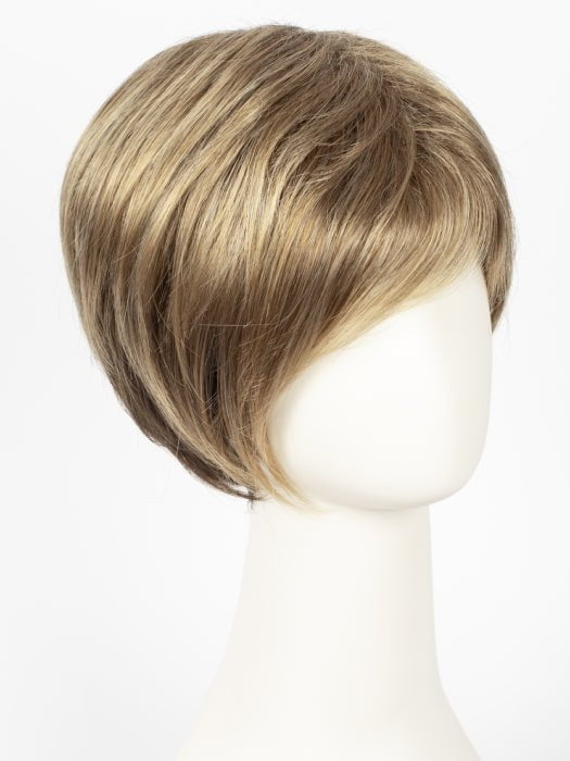 10/26TT FORTUNE COOKIE | Light Brown & Medium Red-Gold Blonde Blend with Light Brown Nape