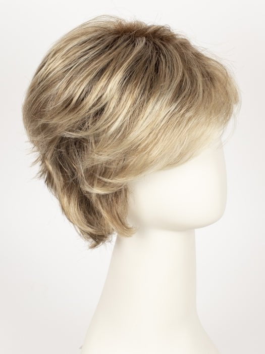 12FS8 SHADED PRALINE | Light Gold Brown, Light Natural Gold Blonde & Pale Natural Gold-Blonde Blend, Shaded with Medium Brown