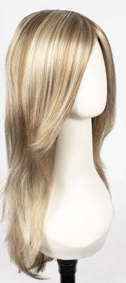 12FS12 MALIBU BLONDE | LIght Gold Brown, Light Natural Gold Blonde, Pale Natural Gold-Blonde Blend, Shaded with Light Gold Brown