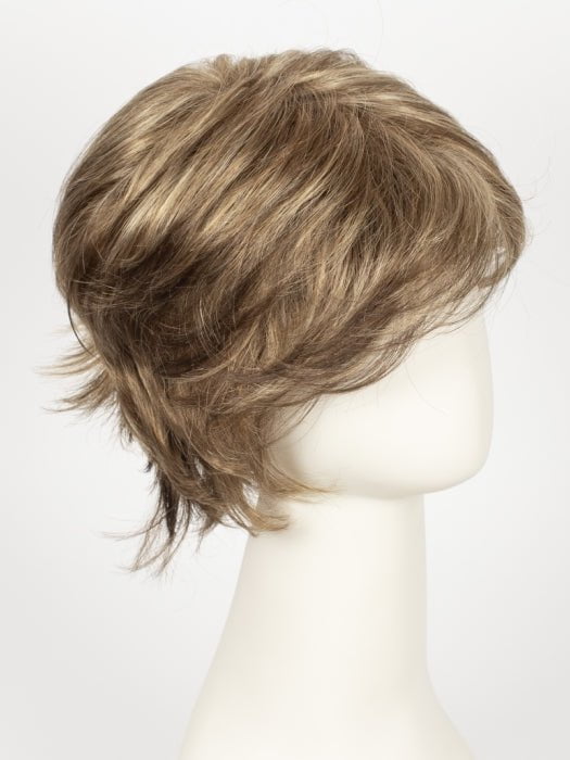 24BT18F BAVARIAN CREME | Dark Natural Ash Blonde & Light Gold Blonde Blend with Dark Natural Ash Blonde Nape