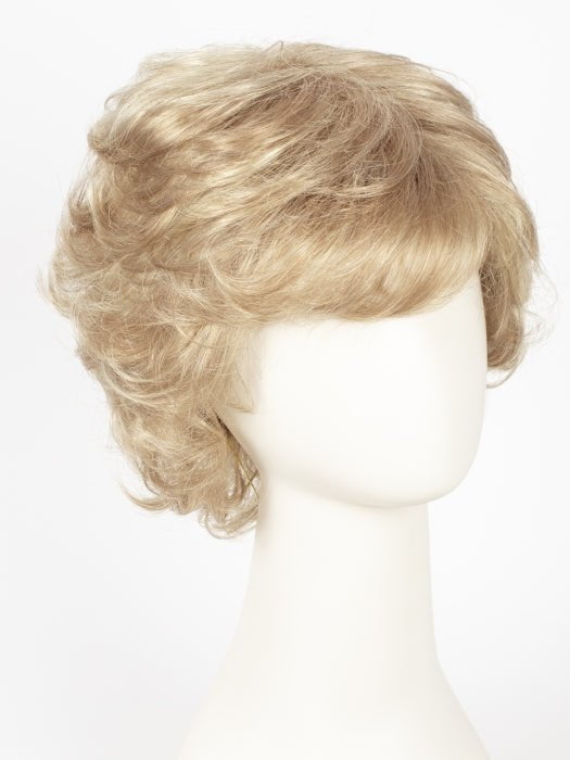 24B22 CREME BRULEE | Light Gold Blonde & Light Ash Blonde Blend
