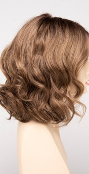TOASTED SESAME | Medium Brown roots with overall Warm Cinnamon base and Golden Blonde highlights