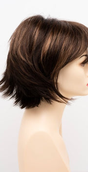 AMARETTO CREAM | Dark Brown roots with overall Medium Brown base with Honey Blonde highlights
