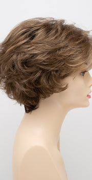TOASTED SESAME | Medium Brown roots with overall Warm Cinnamon base and Golden Blonde highlights