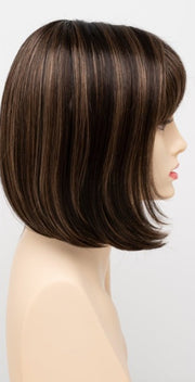 AMARETTO CREAM | Dark Brown roots with overall Medium Brown base with Honey Blonde highlights