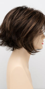 AMARETTO CREAM | Dark Brown roots with overall Medium Brown base with Honey Blonde highlights