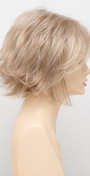 LIGHT BLONDE | 2 toned blend of Creamy Blonde with Champagne highlights