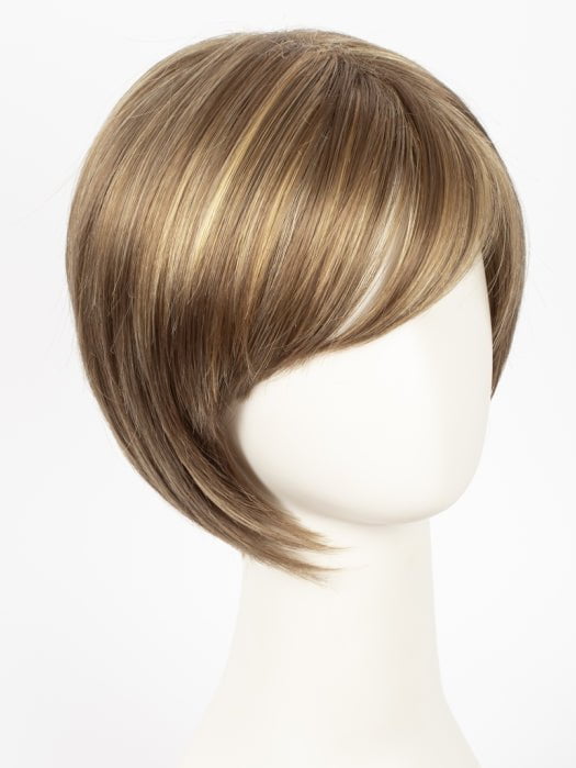MOCHACCINO | Light Brown base with Strawberry Blonde highlights							