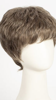 R38 | Medium Brown w/25% Grey