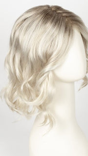 GL23-101SS SUN-KISSED BEIGE | Dark golden blonde base blends into multi-dimensional tones of lightest beige blonde