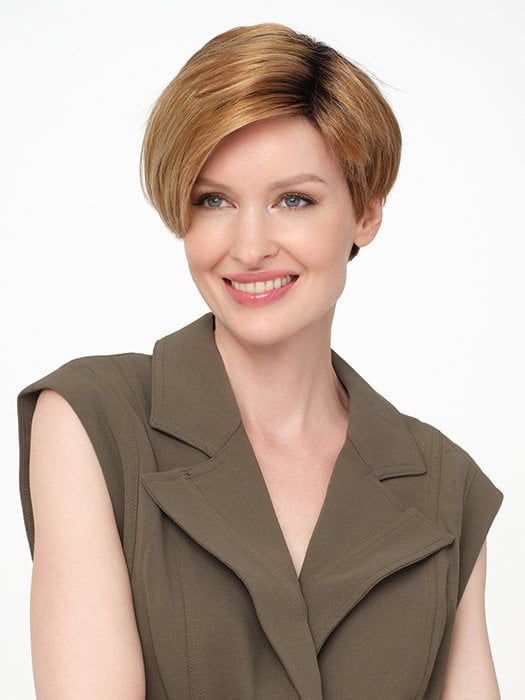 Model wearing AMY by ENVY in GINGER-CREAM | Dark Beige Blonde underneath highlighted on top with Light Beige Blonde