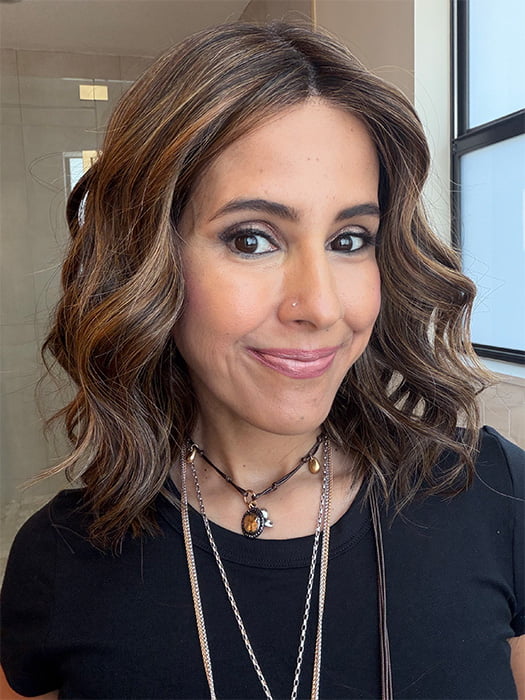 Lorena @faux.hurr.lifee wearing ANDIE by BELLE TRESS in color PEANUT BUTTER CHOCOLATE R | Velvety Chocolate Brown Roots that seamlessly transition into Warm, Golden Peanut Butter Tones, creating a luscious, sunlit effect with hints of Caramel and Honey hues woven throughout