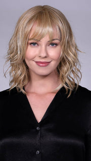 Model is wearing BIRMINGHAM in color BUTTER CREAM BLONDE | Golden Blonde with light blonde highlights