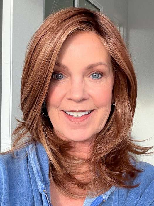 Susan @an_affair_with_hair wearing DREW by JON RENAU in shade 30A27S4 SHADED PEACH | Medium Red & Medium Red-Gold Blend, Shaded with Dark Gold Brown Roots