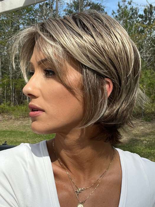 Jenna Fail @jenna_fail wearing FAME by ELLEN WILLE in shade SAND MULTI ROOTED | Lightest Brown and Medium Ash Blonde Blend with Light Brown  Roots PPC MAIN IMAGE
