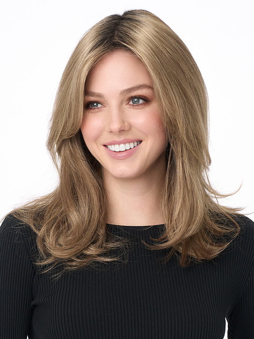 Model is wearing BOBBI by ENVY in color GOLDEN SANDSTONE | Creamy Beige-Blonde with Darker Brown Roots
