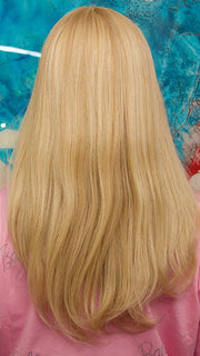 Maha wearing color 14/88H VANILLA MACARON | Light Natural Blonde & Light Natural Gold Blonde Blend